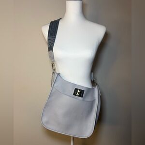 Steve Madden Light Gray Pebbled Leather Crossbody Bag with Wide Logo Strap